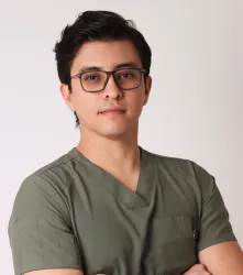 Dr. Luis Núñez headshot